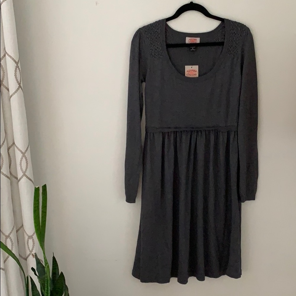 NEW Aoyama Itchome gray long-sleeve dress